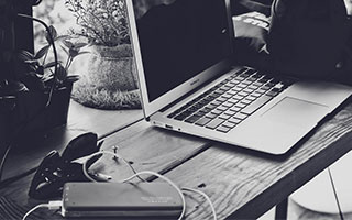 开云体育app-FNC绝杀WBG，Perkz操刀奇招英雄翻盘淘汰赛2:1