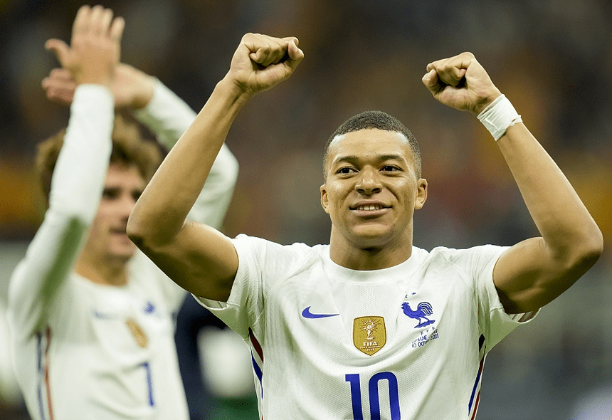 DK鏖战PSG,Elk单局斩获MVP激烈交锋全球总决赛,强势挺进下一轮 DK鏖战PSG,Elk单局斩获MVP激烈交锋全球总决赛,强势挺进下一轮