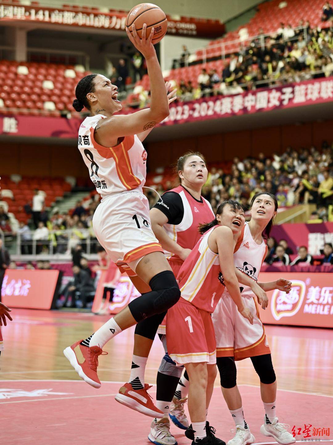 BRO血洗FLY，JackeyLove团战一打五强强对话半决赛，强势挺进下一轮